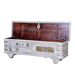 146 cm breite Truhe in Antikweiß mit Bronze - Abraham^Wohnen Discount