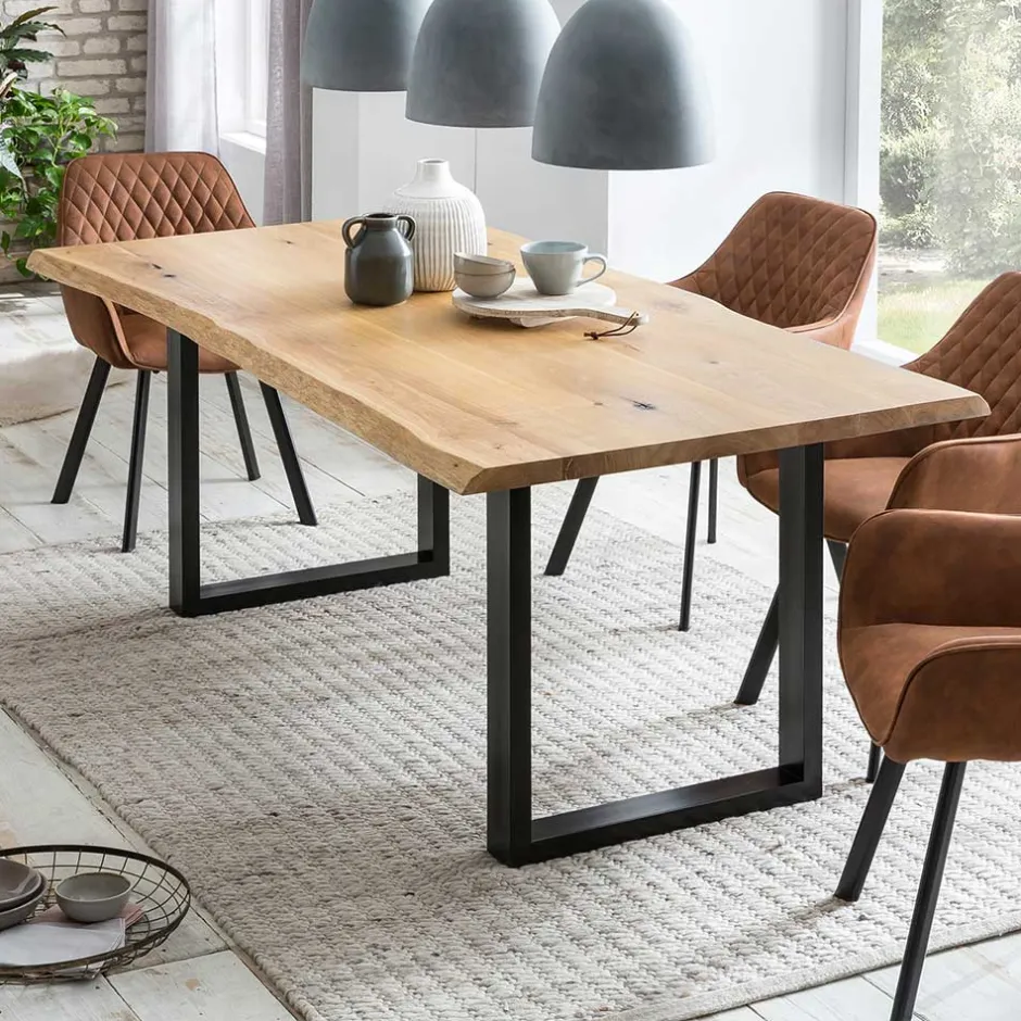 Wohnen Baumkante Esszimmertisch aus Eiche - Selvina