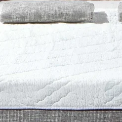 Bettsofa zum Ausklappen in hellem Silbergrau - Tropez^Wohnen Clearance