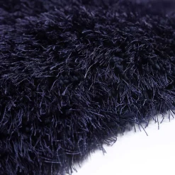 Blauer Teppich mit 8 cm Hochflor - Vynna^Wohnen New