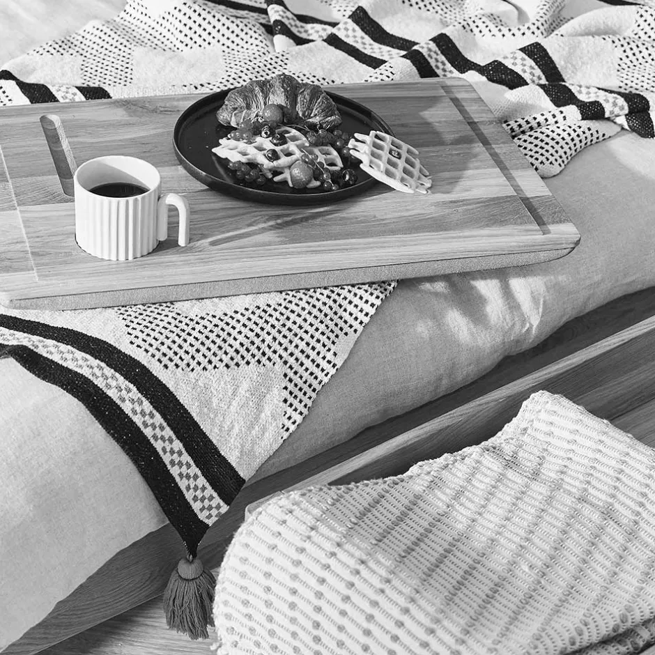 Wohnen Design Bettbank mit viel Funktion - Lana