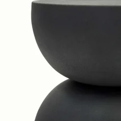 Wohnen Designer Beistelltisch aus Metall - Borna