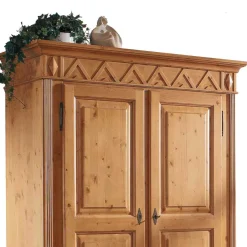 Wohnen Dielenkleiderschrank Terezza aus Fichte massiv