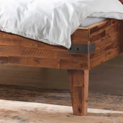 Doppelbett aus Akazie mit Antik Finish - Caleena^Wohnen Clearance
