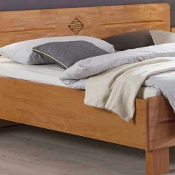 Ehebett und Nachtkonsolen Apolios in Erle teilmassiv (dreiteilig)^Wohnen