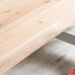Esstisch mit Baumkante Eiche gekälkt - Ugolina^Wohnen Outlet