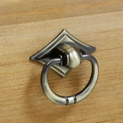 Wohnen Geölte Holz Vitrine in Kiefer Natur - Vinidad