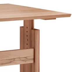 Wohnen Höhenverstellbarer Holz-Schreibtisch aus Kernbuche - Senklas