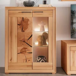 Highboard mit Glaseinsatz aus geölter Kernbuche - Sarosca^Wohnen Discount