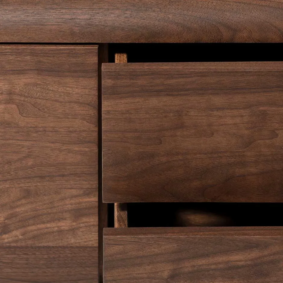 Hängende Kommode aus Nussbaum Massivholz - Amelie^Wohnen