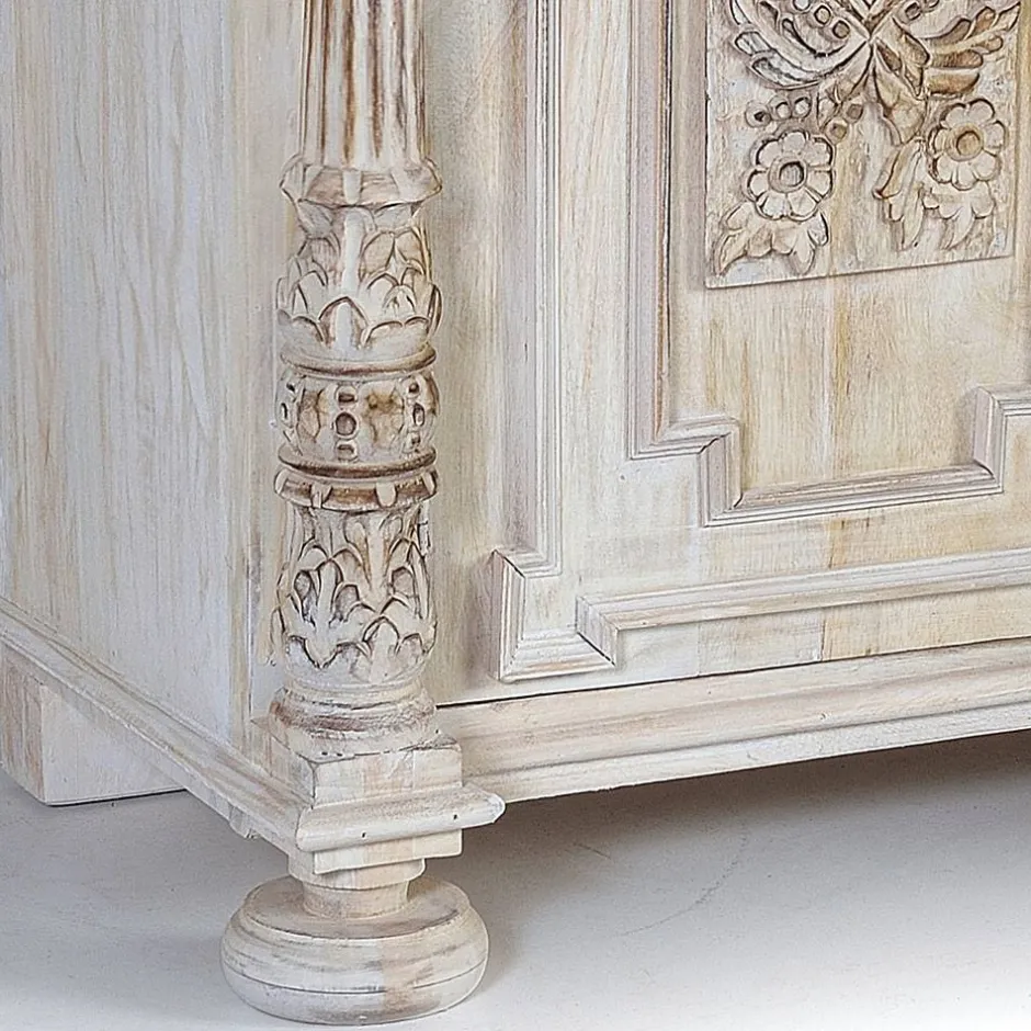 Hohe Kommode im orientalischen Stil - Cionga^Wohnen Online