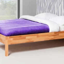 Wohnen Holzbett Middle aus Kernbuche Massivholz