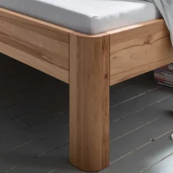 Holzbett mit Kopfteil aus Kernbuche - Izmaldon^Wohnen Hot