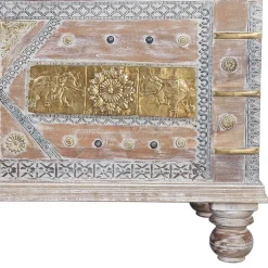 Wohnen Holztruhe - ausgefallen gestaltet - Abraham