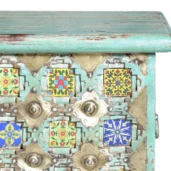 Holztruhe dekorativ mehrfarbig gestaltet - Zinatella^Wohnen Online