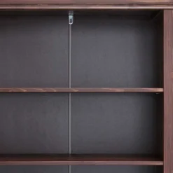 Kiefer Holzregal in Dunkelbraun lackiert - Luvin^Wohnen