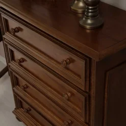 Wohnen Klassisch gestaltete Hochkommode in Walnussfarben - Manicos