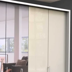 Kleiderschrank mit Schubladen & Falttüren in Creme Glas - Zidarie^Wohnen New