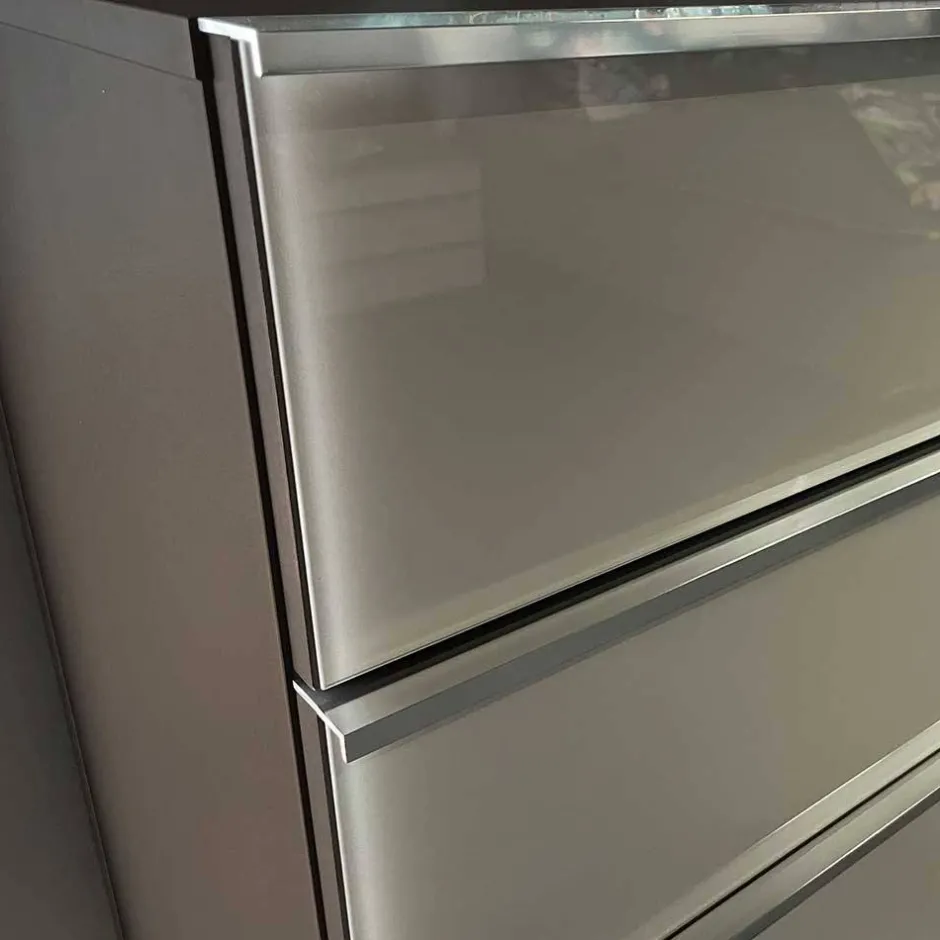 Kommode mit Glasfront in Hellgrau - Korcula^Wohnen Online