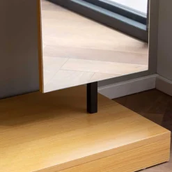 Wohnen Kompakte Standgarderobe mit Spiegel - Jannick