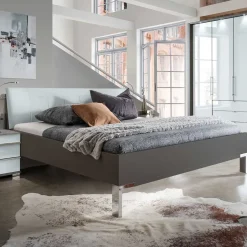 Komplettschlafzimmer mit LED Beleuchtung - Geraldine (vierteilig)^Wohnen