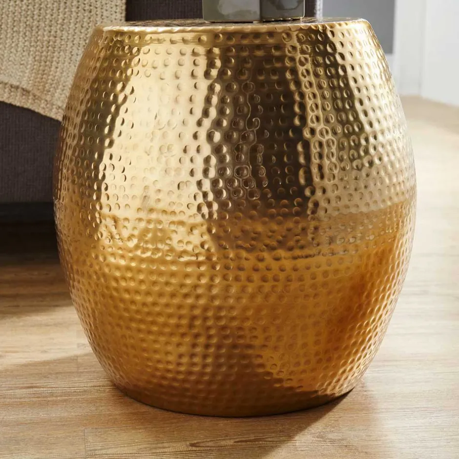 Lackierter Metall-Beistelltisch in Gold - Franc^Wohnen Best