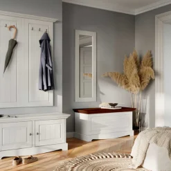 Wohnen Landhaustruhe mit flachem Deckel - Manipur