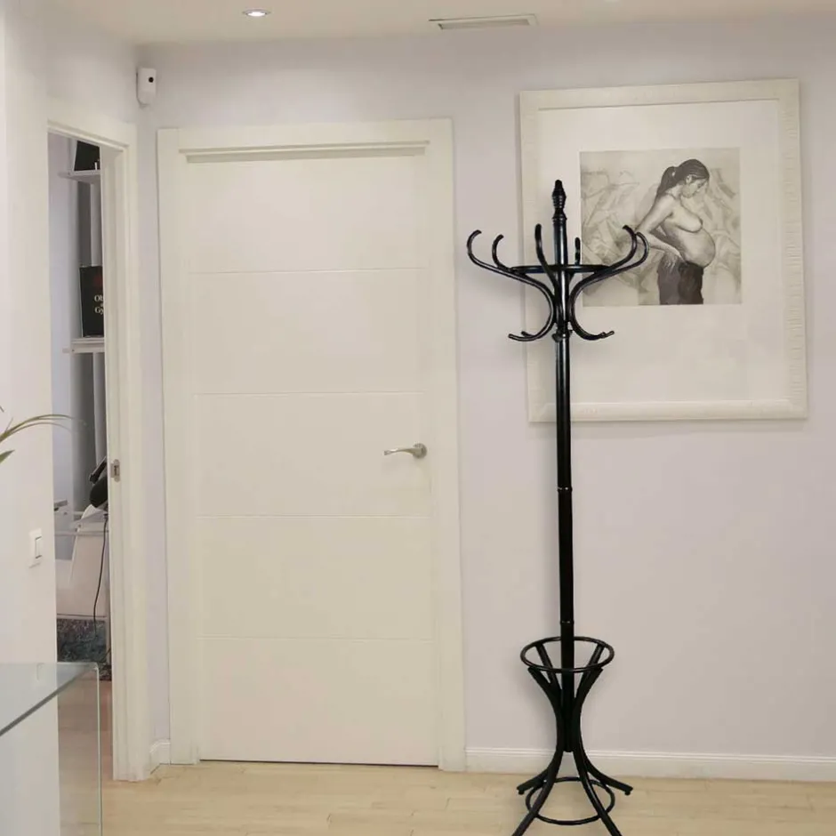 Wohnen Massivholz Garderobenständer in Schwarz - Wega