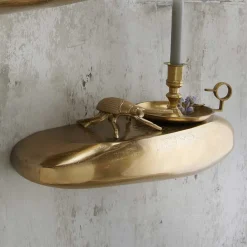 Modernes Wandregal in geschwungener Form - Karama^Wohnen Clearance