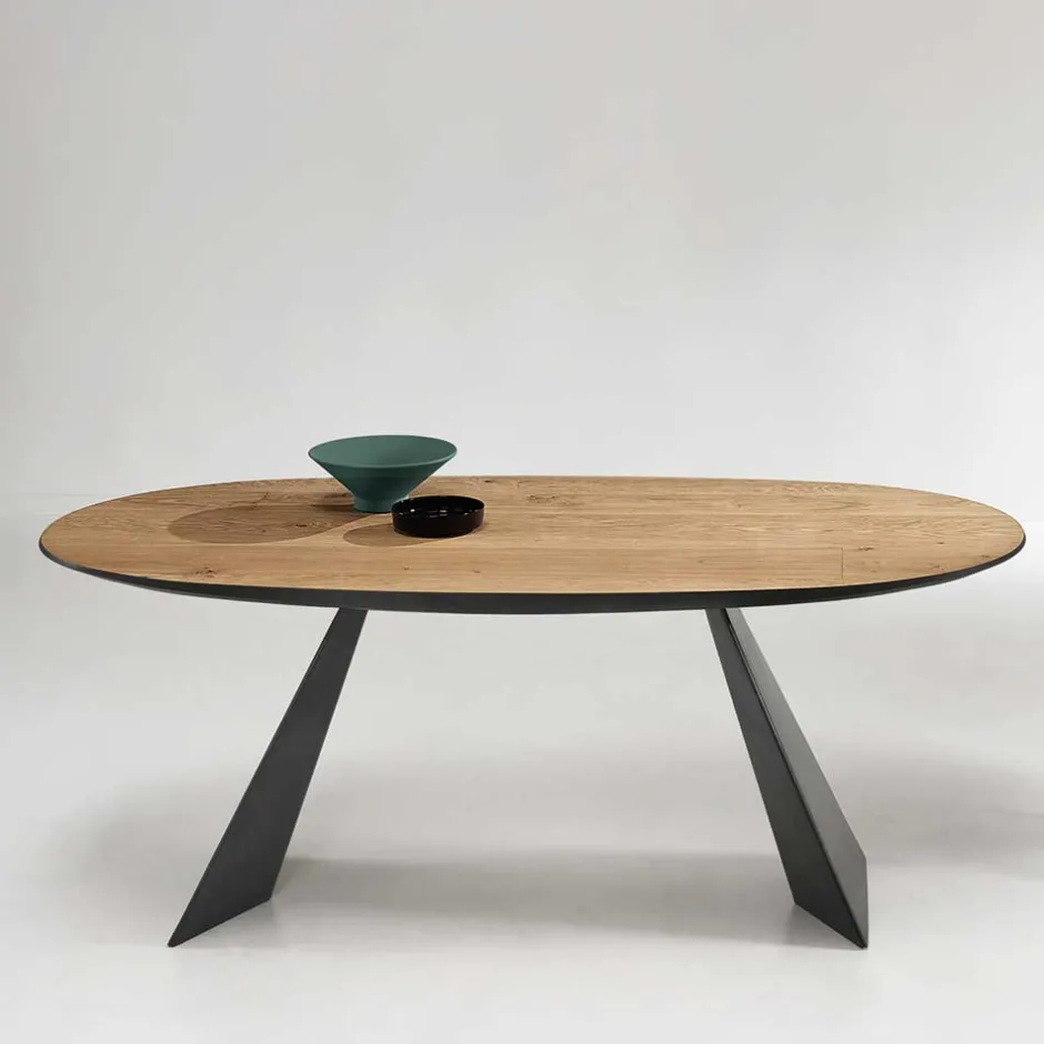 Ovaler Designtisch mit Schweizer Kante - Sinvoje^Wohnen Sale