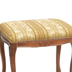 Polsterhocker - klassisch-elegant - Morloca^Wohnen Best