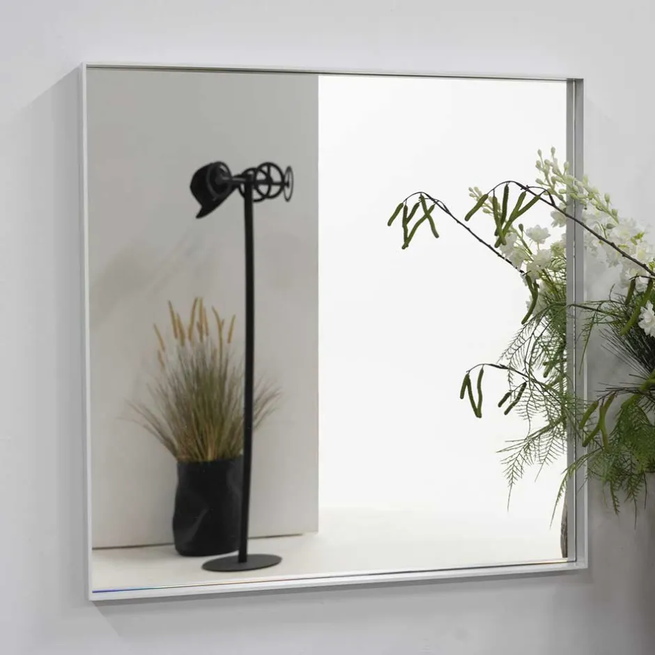 Quadratischer Spiegel in Weiß - Sandja^Wohnen Outlet