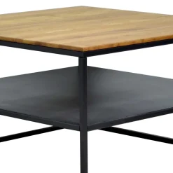 Quadratischer Wohnzimmertisch mit Ablage - Urak^Wohnen