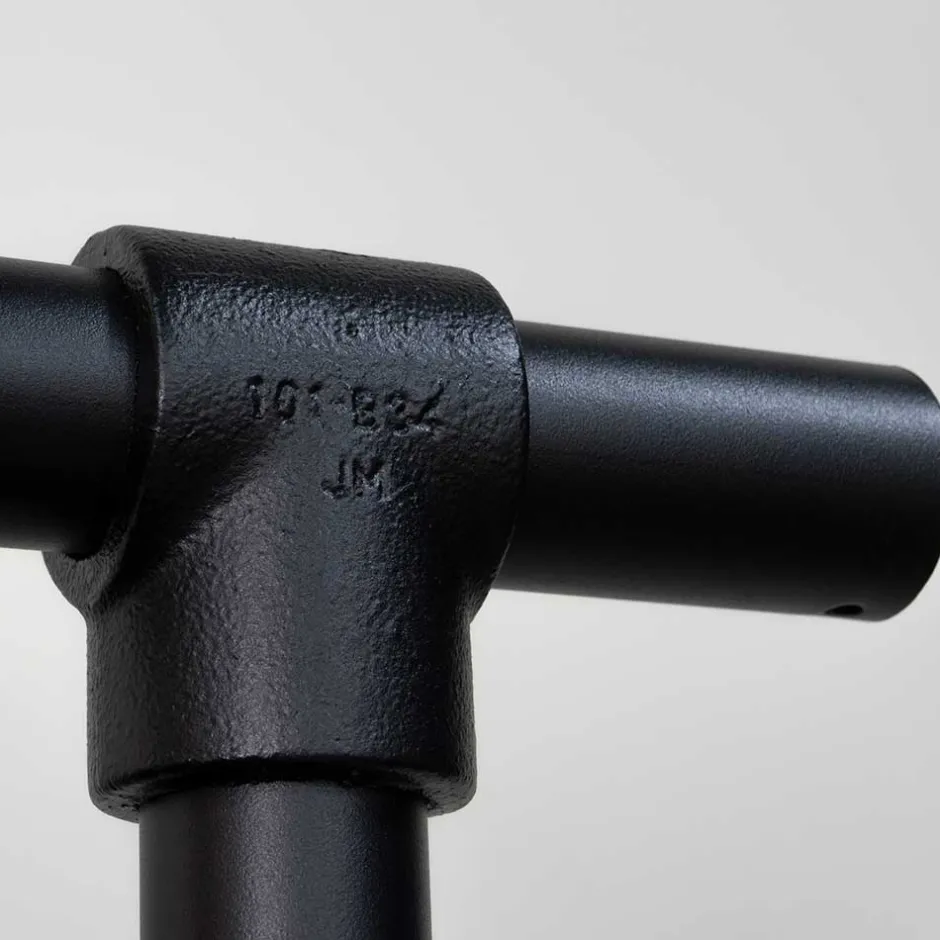 Rollgarderobe in Schwarz - Tesalon^Wohnen Outlet