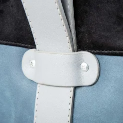 Runder Polsterhocker in Hellgrau & Schwarz - Paleara^Wohnen New