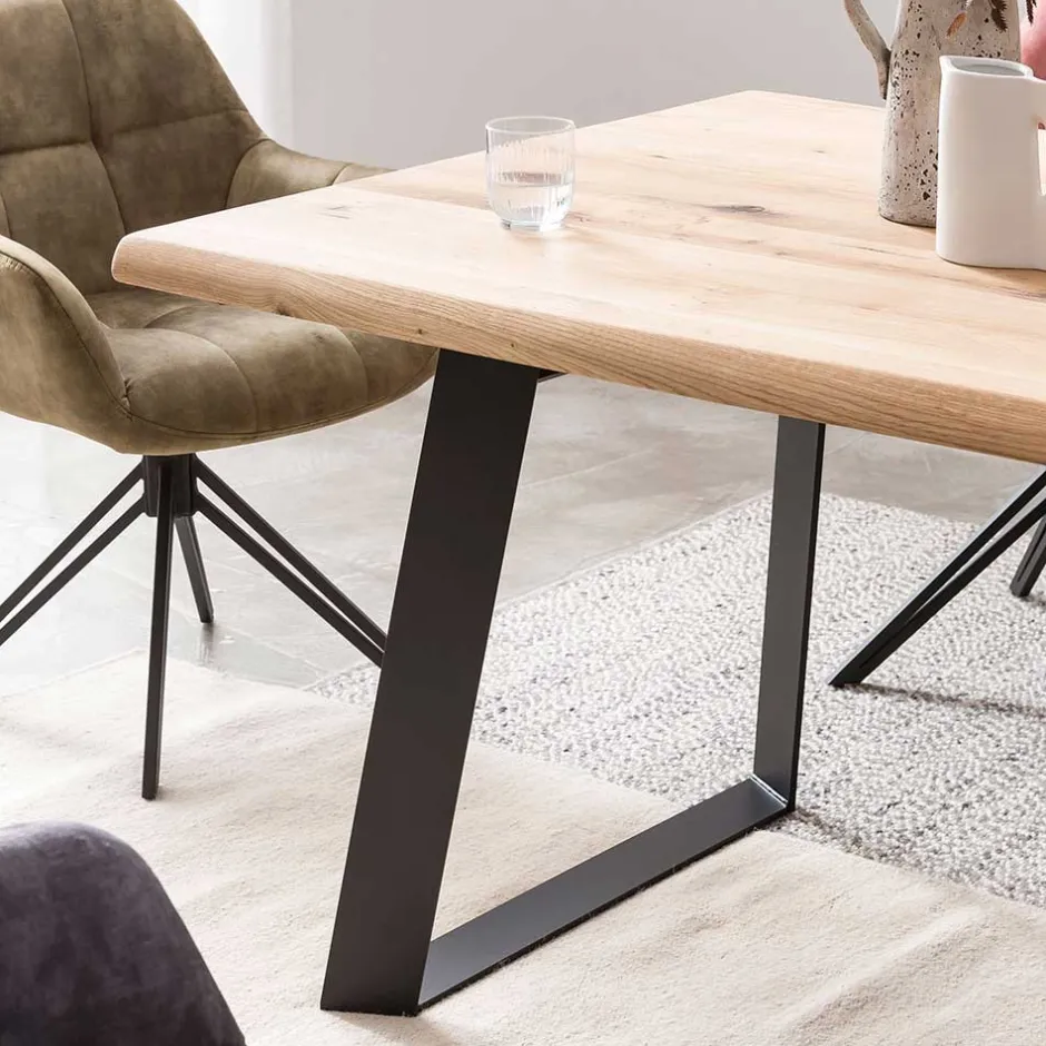 Rustikaler Esstisch mit Naturkanten Eiche - Zavana^Wohnen Discount