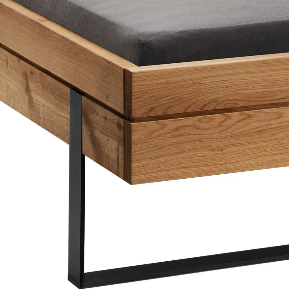 Rustikales Design Bett auf Kufen - Claas^Wohnen Discount