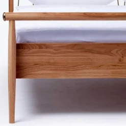 Wohnen Scandi Chic Bettgestell aus Wildeiche Honig - Abru