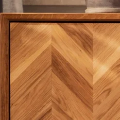 Scandi Chic Kommode aus Wildeiche & Metall - Kerfa^Wohnen Sale