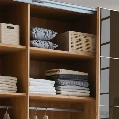 Schiebetüren-Kleiderschrank in drei Breiten - Vutonia^Wohnen Sale