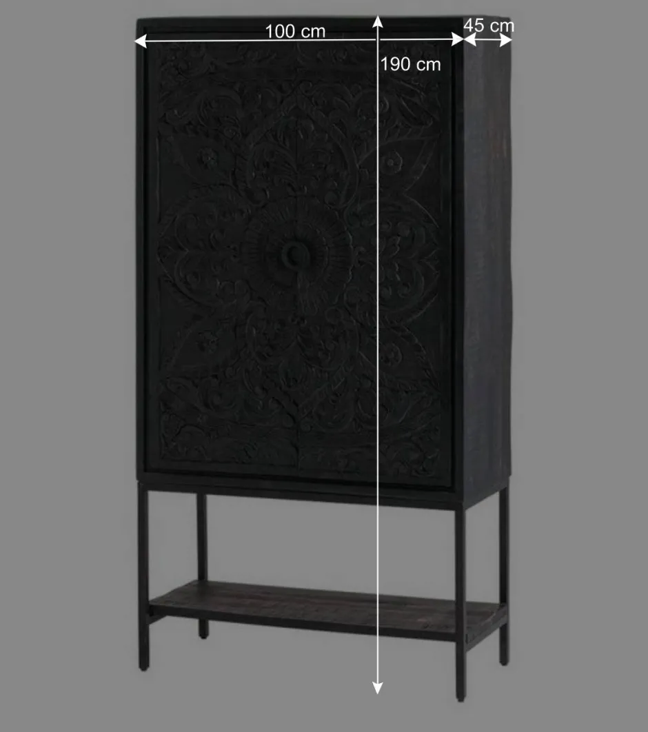 Schwarzer Schrank mit Schnitzereien - Namibe^Wohnen