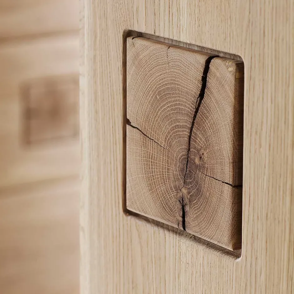 Teilmassive Standvitrine in Eiche Bianco Pontros optional mit LED^Wohnen Clearance