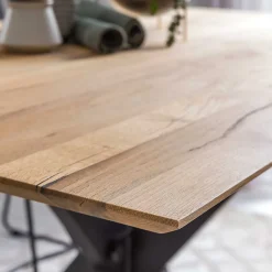 Wohnen Topp Esstisch mit schweizer Platte Wildeiche - Inveria