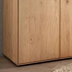 Wohnen 3-türige Kommode aus Wildeiche Massivholz - Barrios