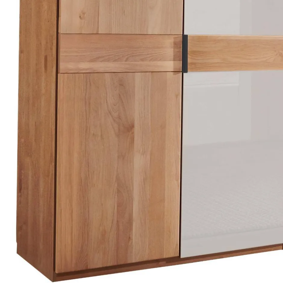 8-türiger Schrank in Erle teilmassiv - Dilacco^Wohnen Online