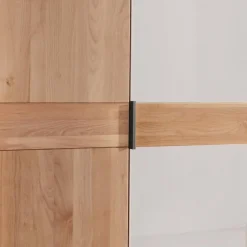 8-türiger Schrank in Erle teilmassiv - Dilacco^Wohnen Online