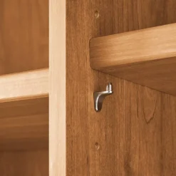 8-türiger Schrank in Erle teilmassiv - Dilacco^Wohnen Online