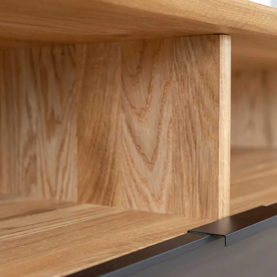 Wohnen TV Lowboard aus Eiche und Metall - Fabiella