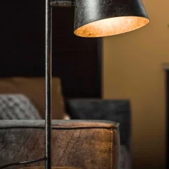 Wohnen Verstellbare Tischleuchte mit Metallschirm - Liarisa