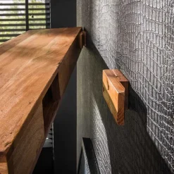 Wohnen Wandboard mit Baumkante aus Akazie - Casaniano